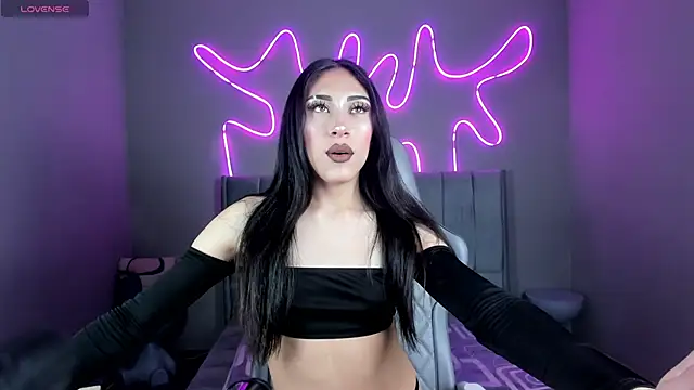 Snapshot of madison__rey chatting on November 20, 1:55 pm madison rey online show from November 20, 1:55 pm