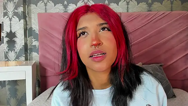 Karin Ks online show from May 14, 3:13 am