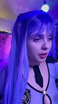 Snapshot of LoganPeny chatting on December 1, 4:06 am LoganPeny online show from December 1, 4:06 am