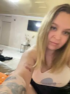 IMHORNYWET online show from September 9, 5:34 pm