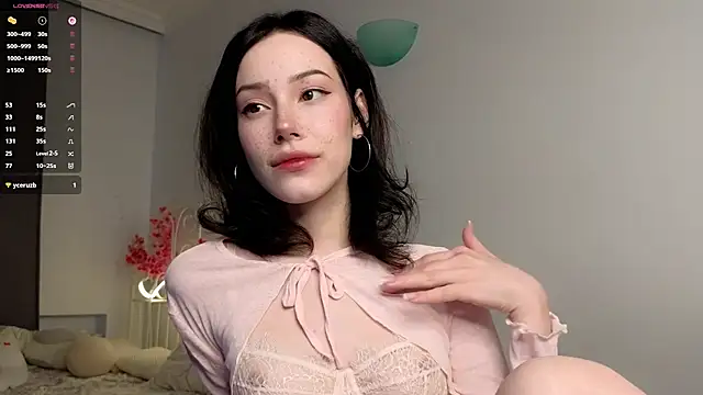 glamourr online show from May 28, 6:54 am