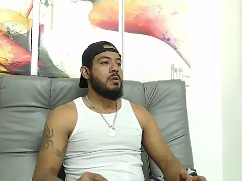 BladeFoxxx1 online show from November 23, 4:23 am