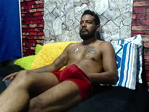 Snapshot of BladeFoxxx1 chatting on July 18, 3:27 pm BladeFoxxx1 online show from July 18, 3:27 pm