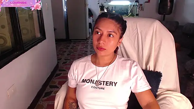 yes0225 online show from November 5, 3:45 pm