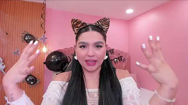 Snapshot of eva_sainnt chatting on October 5, 3:54 pm eva sainnt online show from October 5, 3:54 pm