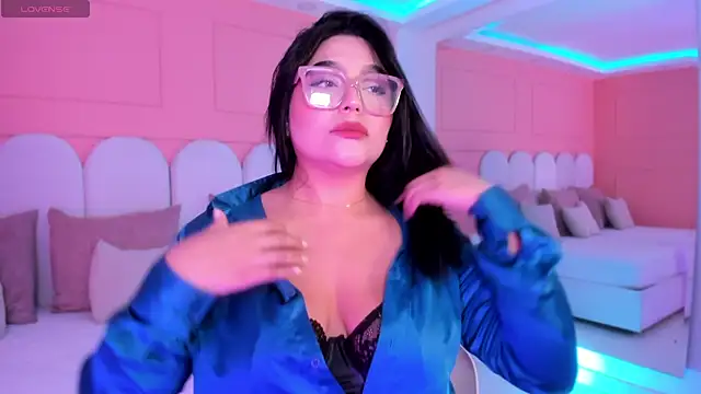 eva sainnt online show from February 28, 4:24 am