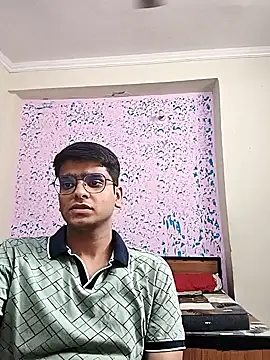 Snapshot of sutfvkii chatting on September 21, 10:28 am sutfvkii online show from September 21, 10:28 am