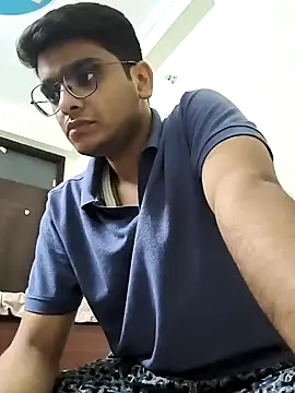 Snapshot of sutfvkii chatting on September 25, 4:32 pm sutfvkii online show from September 25, 4:32 pm
