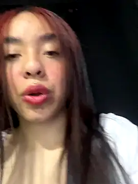 Snapshot of Tracy_KS chatting on November 30, 3:54 am Tracy KS online show from November 30, 3:54 am