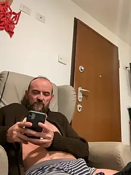 Rimmingtop online show from December 22, 9:01 pm