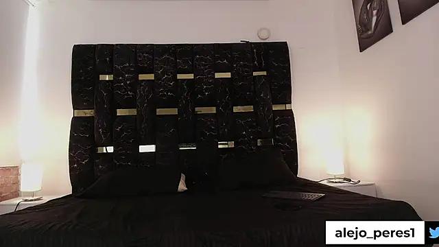 chris blake   online show from February 7, 6:00 pm