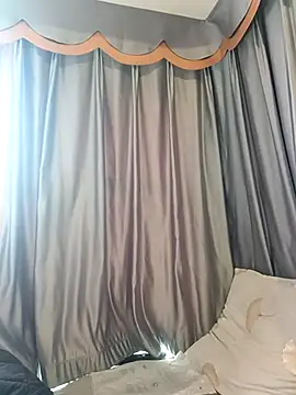 Snapshot of aa520uv chatting on March 22, 4:35 am aa520uv online show from March 22, 4:35 am