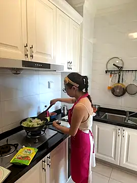 Snapshot of aa520uv chatting on October 6, 3:26 am aa520uv online show from October 6, 3:26 am