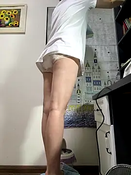 Snapshot of aa520uv chatting on November 5, 4:18 pm aa520uv online show from November 5, 4:18 pm