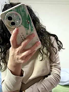 aa520uv online show from January 17, 3:17 pm