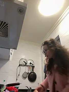 aa520uv online show from March 1, 3:19 am