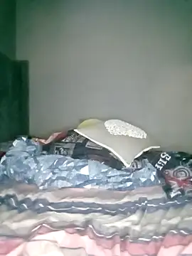 Snapshot of HerPleasure2025 chatting on February 25, 5:39 am HerPleasure2025 online show from February 25, 5:39 am