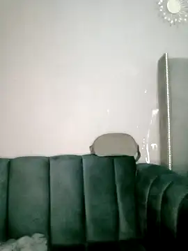 Snapshot of HerPleasure2025 chatting on April 4, 7:17 am HerPleasure2025 online show from April 4, 7:17 am