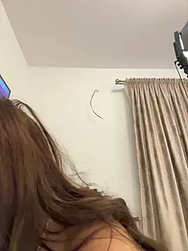 CelineReys online show from February 2, 6:17 pm