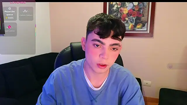 lukeboyce33 online show from October 21, 1:06 am