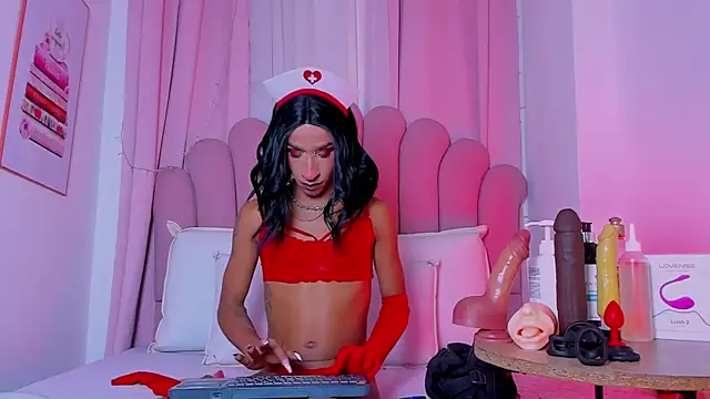 NicoleMadrird online show from February 27, 5:24 pm