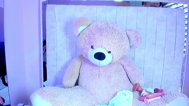 Alice 26  online show from February 23, 2:14 pm