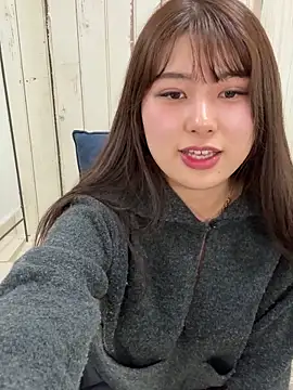 Snapshot of miharu01 chatting on March 17, 7:04 pm miharu01 online show from March 17, 7:04 pm