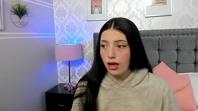 Snapshot of JocelynCollins chatting on March 19, 8:22 pm JocelynCollins online show from March 19, 8:22 pm