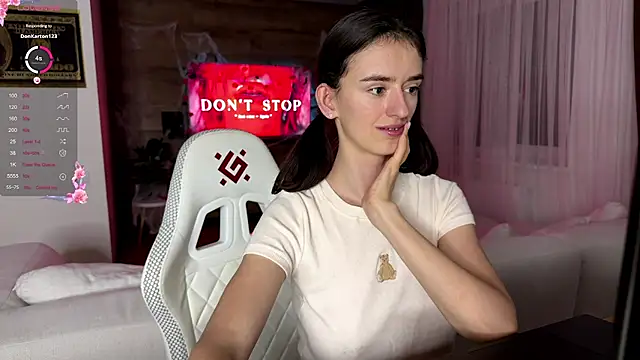 Snapshot of TwinTemptations chatting on November 1, 9:50 pm TwinTemptations online show from November 1, 9:50 pm