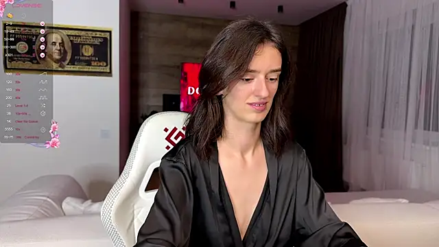 Snapshot of TwinTemptations chatting on November 5, 9:48 pm TwinTemptations online show from November 5, 9:48 pm