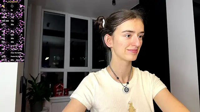 Snapshot of TwinTemptations chatting on February 17, 6:14 pm TwinTemptations online show from February 17, 6:14 pm