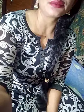 Snapshot of Shalini_telugu09 chatting on May 9, 1:38 pm Shalini telugu09 online show from May 9, 1:38 pm