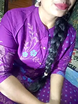 Snapshot of Shalini_telugu09 chatting on May 13, 2:58 pm Shalini telugu09 online show from May 13, 2:58 pm