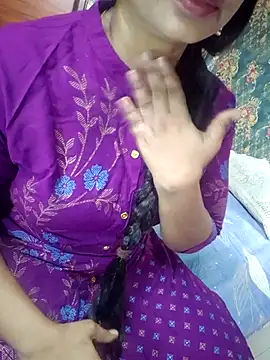 Snapshot of Shalini_telugu09 chatting on June 16, 7:11 am Shalini telugu09 online show from June 16, 7:11 am