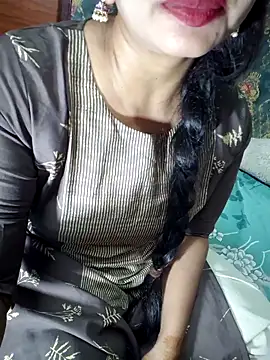 Snapshot of Shalini_telugu09 chatting on June 27, 9:25 am Shalini telugu09 online show from June 27, 9:25 am