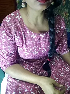 Snapshot of Shalini_telugu09 chatting on July 11, 9:45 am Shalini telugu09 online show from July 11, 9:45 am
