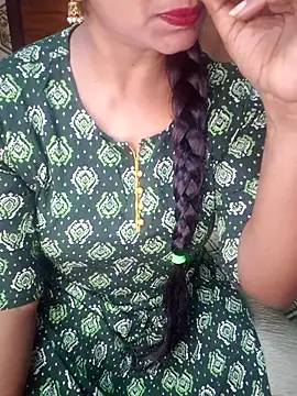 Snapshot of Shalini_telugu09 chatting on July 16, 9:37 am Shalini telugu09 online show from July 16, 9:37 am