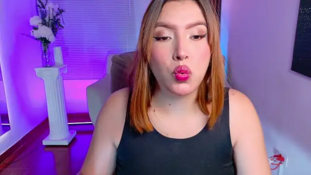 karla hill 28 online show from July 18, 3:22 am