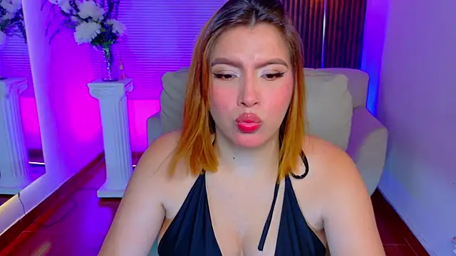 karla hill 28 online show from August 3, 2:54 am