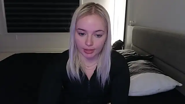 Snapshot of margot_robbie7 chatting on November 3, 11:15 pm margot robbie7 online show from November 3, 11:15 pm