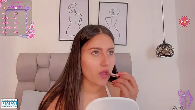 Hanna Evans   online show from November 4, 12:59 pm