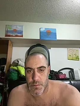 kyle67154 online show from May 15, 10:28 pm