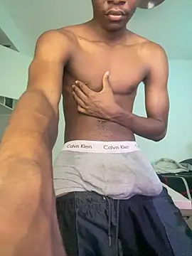 Snapshot of Renoirmonter chatting on September 20, 1:50 am Renoirmonter online show from September 20, 1:50 am