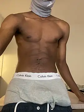 Snapshot of Renoirmonter chatting on September 23, 9:40 pm Renoirmonter online show from September 23, 9:40 pm