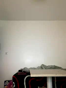 Snapshot of Renoirmonter chatting on September 27, 4:23 pm Renoirmonter online show from September 27, 4:23 pm