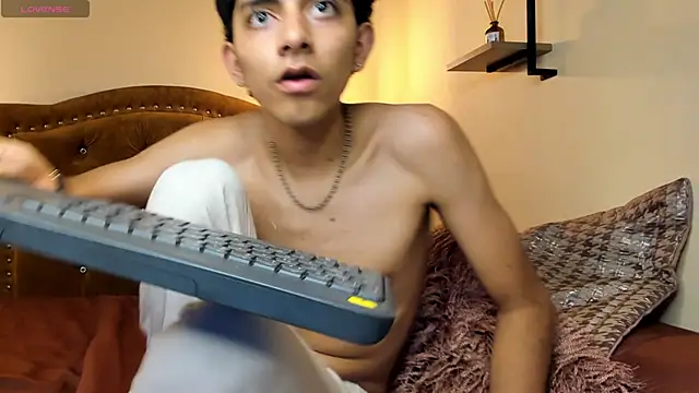 Matty Sparkk online show from March 22, 7:20 pm