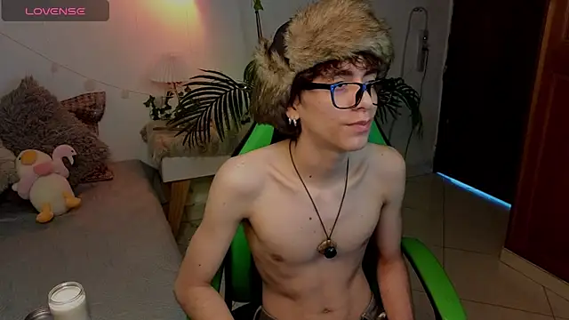 Matty Sparkk online show from June 10, 1:10 pm
