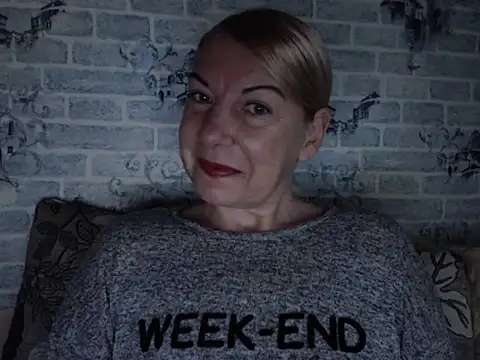 Snapshot of Lillia_Ray chatting on September 28, 4:51 am Lillia Ray online show from September 28, 4:51 am