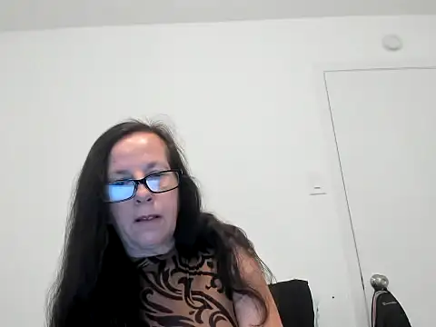peachgoddess online show from June 16, 1:14 pm