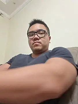 awesometeacher33 online show from July 10, 3:11 am